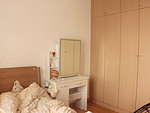 50平米新中式风格一室卧室装修效果图，衣柜创意设计图