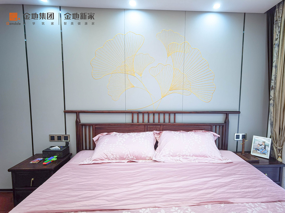 139平米新中式风格四室卧室装修效果图，背景墙创意设计图