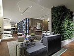 135平米轻奢风格复式客厅装修效果图，背景墙创意设计图