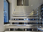122平米轻奢风格复式玄关装修效果图，楼梯创意设计图