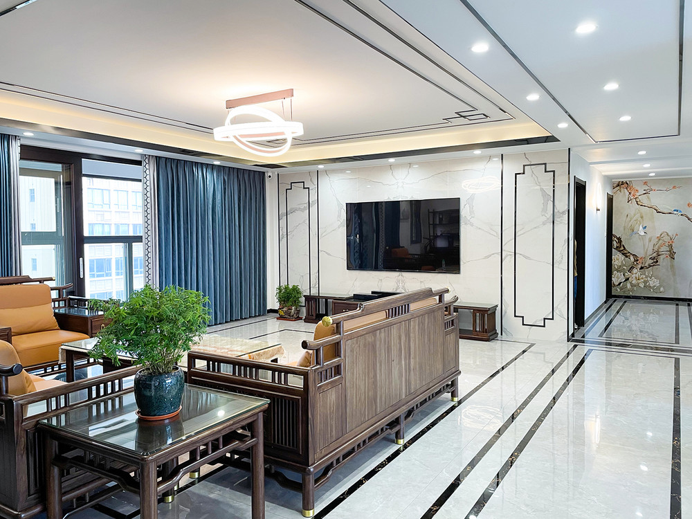 175平米新中式风格五室客厅装修效果图，背景墙创意设计图