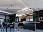 136平米轻奢风格五室厨房装修效果图，餐桌创意设计图