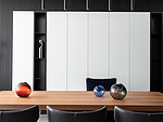 298平米轻奢风格五室餐厅装修效果图，收纳柜创意设计图