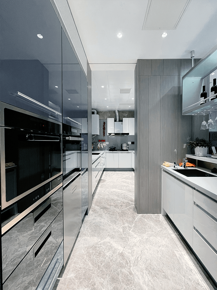 330平米轻奢风格复式厨房装修效果图，橱柜创意设计图