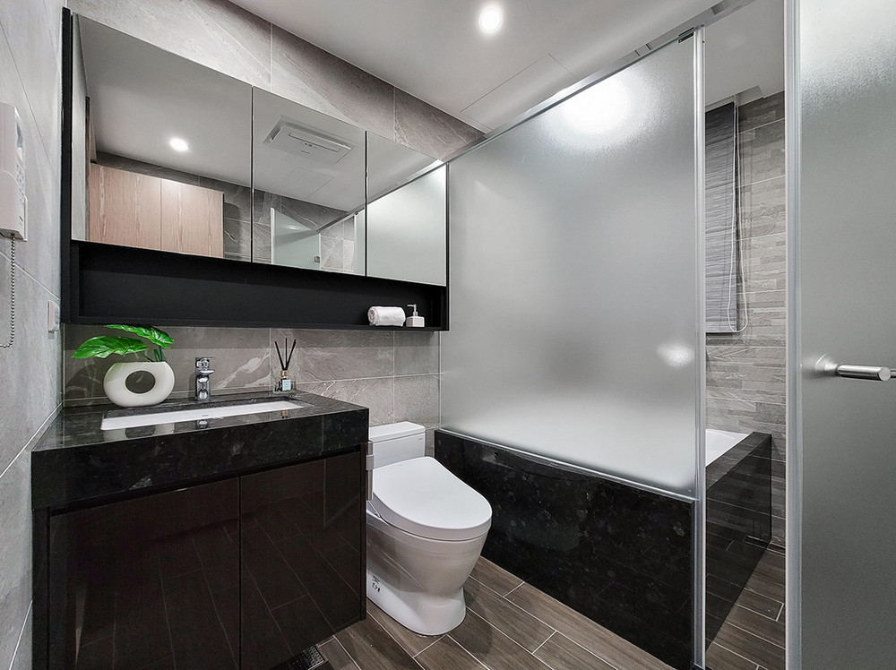 91平米北欧风格二室卫生间装修效果图，盥洗区创意设计图