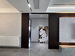 109平米现代简约风二室走廊装修效果图，软装创意设计图