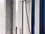85平米现代简约风二室卫生间装修效果图，盥洗区创意设计图