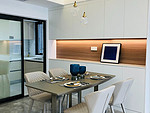 90平米现代简约风四室餐厅装修效果图，门窗创意设计图