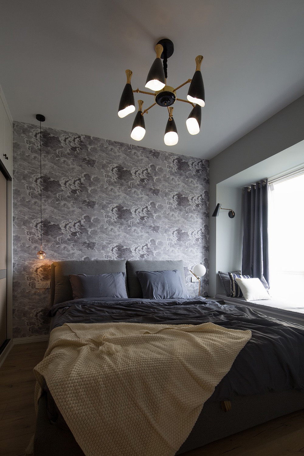 87平米北欧风格二室卧室装修效果图，飘窗创意设计图