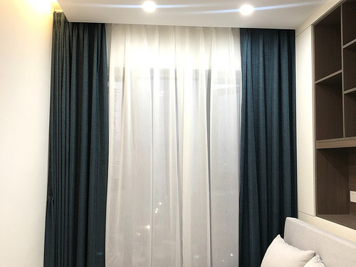 90平米现代简约风四室卧室装修效果图,窗帘创意设计图