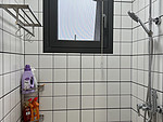 188平米现代简约风三室卫生间装修效果图，盥洗区创意设计图