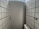 188平米现代简约风三室卫生间装修效果图，盥洗区创意设计图