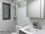 125平米现代简约风三室卫生间装修效果图，盥洗区创意设计图