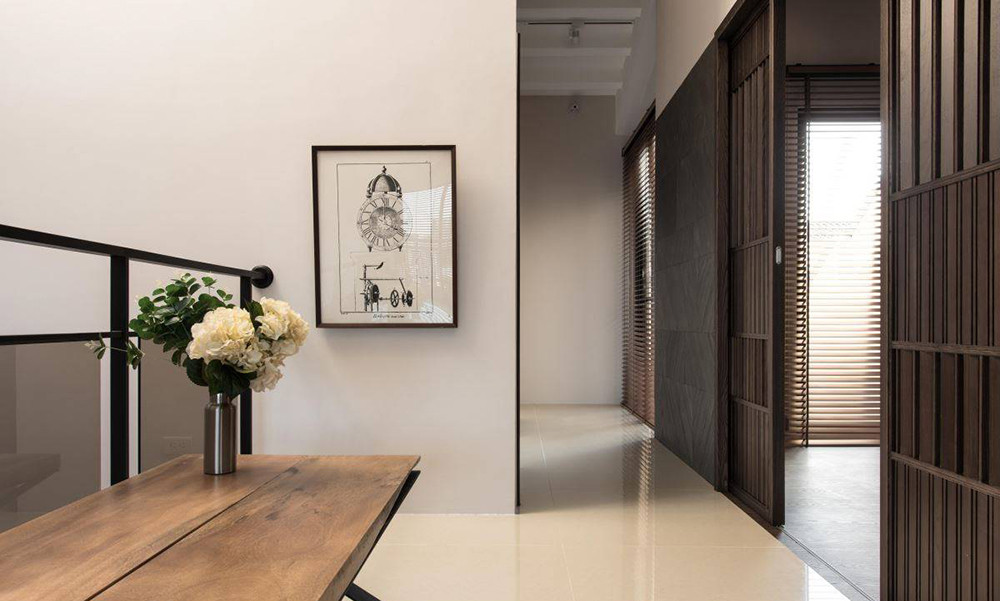 311平米新中式风格四室走廊装修效果图，照片墙创意设计图