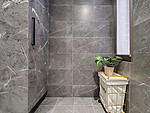 300平米美式风格三室卫生间装修效果图，墙面创意设计图