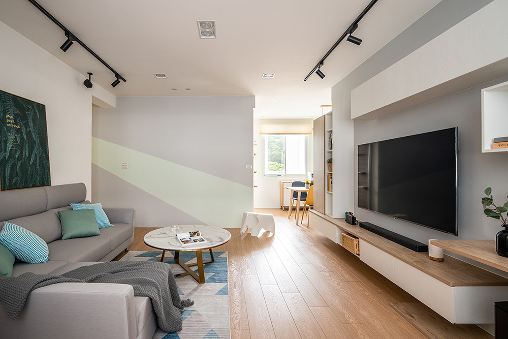 94平米北欧风格三室客厅装修效果图，软装创意设计图