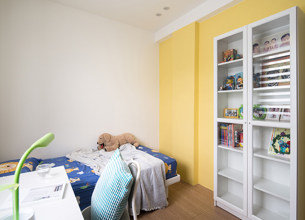 94平米北欧风格三室儿童房装修效果图，衣柜创意设计图