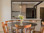 96平米简欧风格三室餐厅装修效果图，餐桌创意设计图