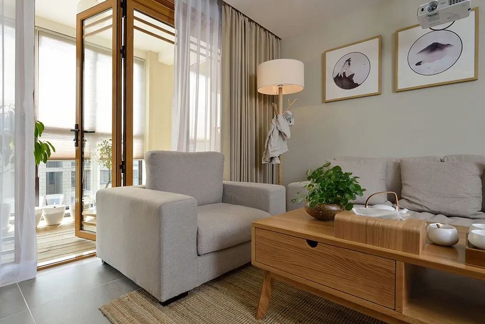 110平米日式风格三室客厅装修效果图，沙发创意设计图