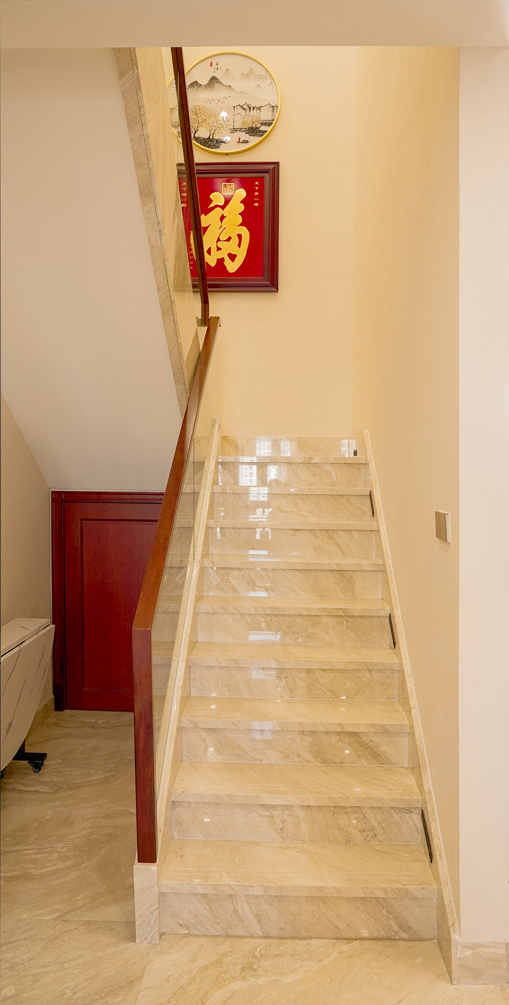 210平米新中式风格复式玄关装修效果图，楼梯创意设计图