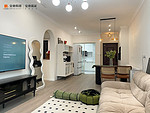 85平米现代简约风三室客厅装修效果图，地板创意设计图