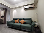 75平米现代简约风三室客厅装修效果图，沙发创意设计图