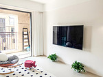 102平米现代简约风三室客厅装修效果图，电视墙创意设计图