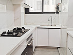 68平米轻奢风格三室厨房装修效果图，橱柜创意设计图