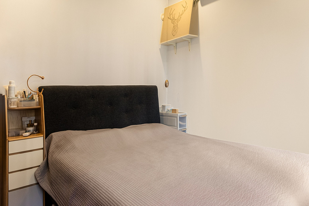 69平米日式风格二室卧室装修效果图，软装创意设计图