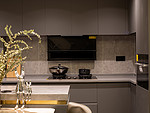 80平米轻奢风格别墅厨房装修效果图，橱柜创意设计图