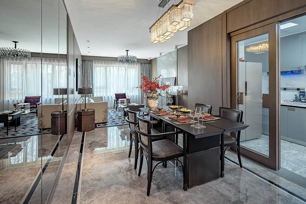 148平米新中式风格五室餐厅装修效果图，餐桌创意设计图