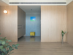 85平米现代简约风三室玄关装修效果图，玄关创意设计图