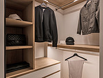 89平米现代简约风三室衣帽间装修效果图，衣柜创意设计图