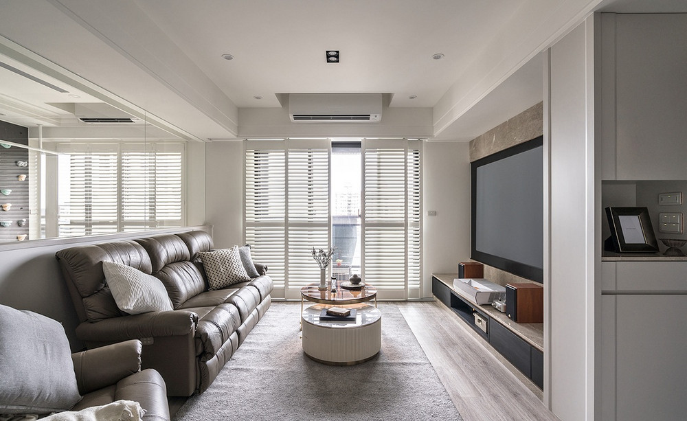 78平米美式风格二室客厅装修效果图，沙发创意设计图