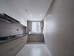 139平米现代简约风三室厨房装修效果图，橱柜创意设计图