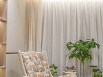 138平米现代简约风三室客厅装修效果图，置物柜创意设计图