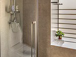 111平米简欧风格三室卫生间装修效果图，盥洗区创意设计图