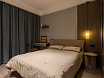 96平米轻奢风格别墅卧室装修效果图，灯饰创意设计图
