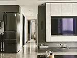 78平米轻奢风格三室客餐厅装修效果图，电视墙创意设计图