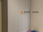 125平米现代简约风三室次卧装修效果图，软装创意设计图