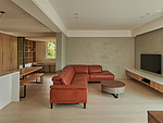 129平米混搭风格三室客厅装修效果图，沙发创意设计图